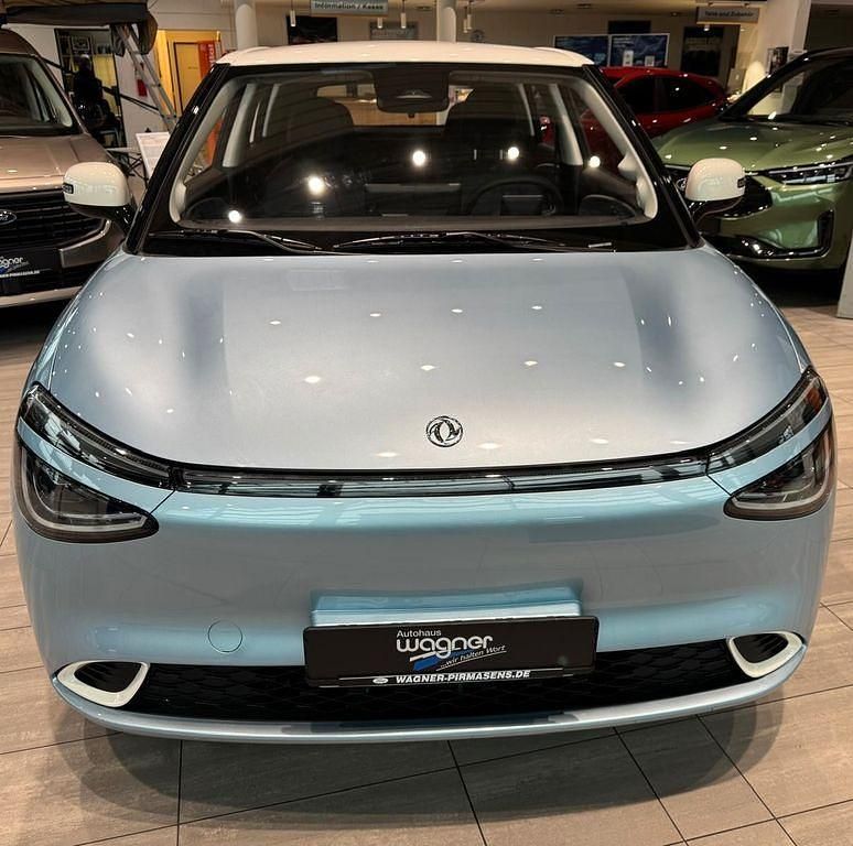 Neu DongFeng Box 69 kW (95 PS) 2026 Blau Kleinwagen