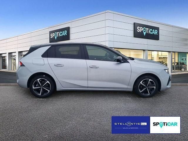 Gebraucht Opel Astra 131 PS (96 kW) 2024 Grau Limousine