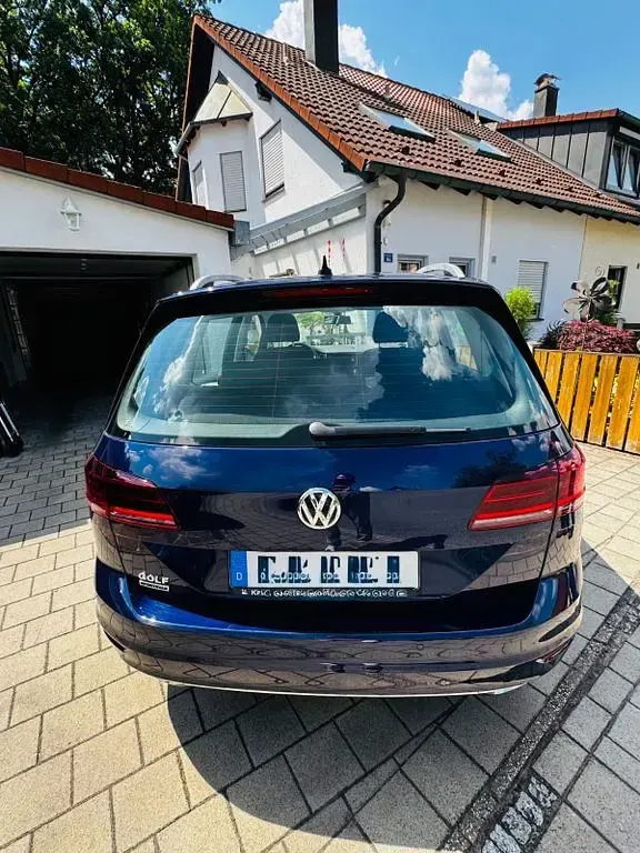 Gebraucht VW Golf VII 150 PS (110 kW) 2020 Blau Limousine