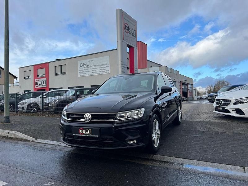 Schwarz Gebraucht 2018 VW Tiguan Join SUV | 19.950 € (Fairer Preis) - Bild 1/4