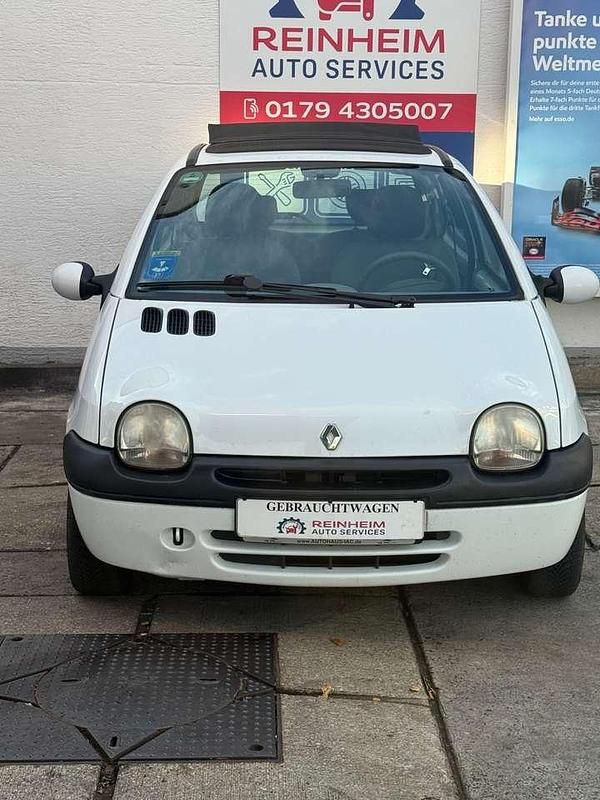 Weiß Gebraucht 2003 Renault Twingo Kleinwagen | 1.600 € (Etwas zu teuer) - Bild 1/4