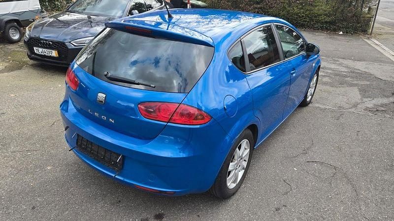 Gebraucht Seat Leon 105 PS (77 kW) 2011 Kleinwagen
