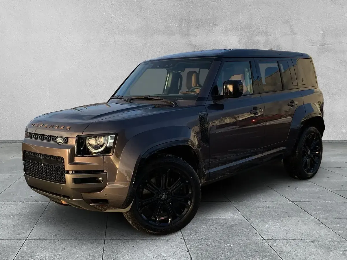 Gebraucht Land Rover Defender 635 PS (467 kW) 2025 SUV