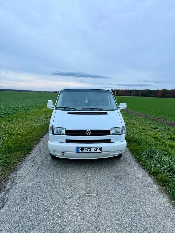Weiß Gebraucht 2002 VW Transporter Van | 2.500 € (Fairer Preis) - Bild 1/4