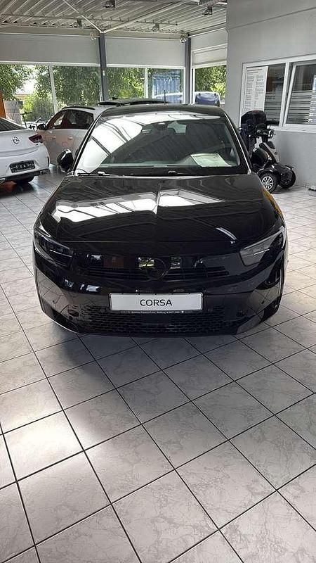 Gebraucht Opel Corsa 101 PS (74 kW) 2024 Schwarz Kleinwagen