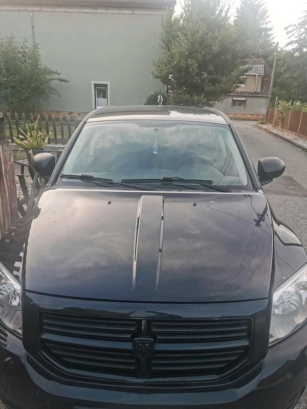 Schwarz Gebraucht 2009 Dodge Caliber SUV | 1.450 € (Superpreis) - Bild 1/4
