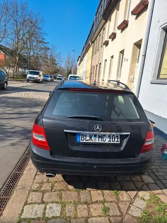 Gebraucht Mercedes C220 170 PS (125 kW) 2012 Schwarz Limousine