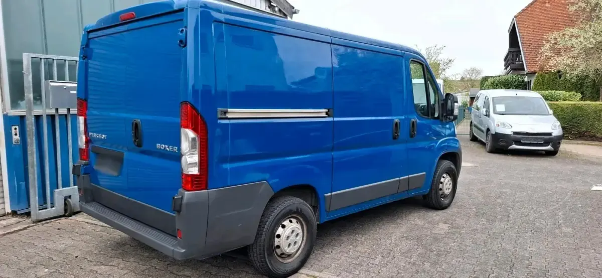 Gebraucht Peugeot Boxer 101 PS (74 kW) 2011 Blau Van