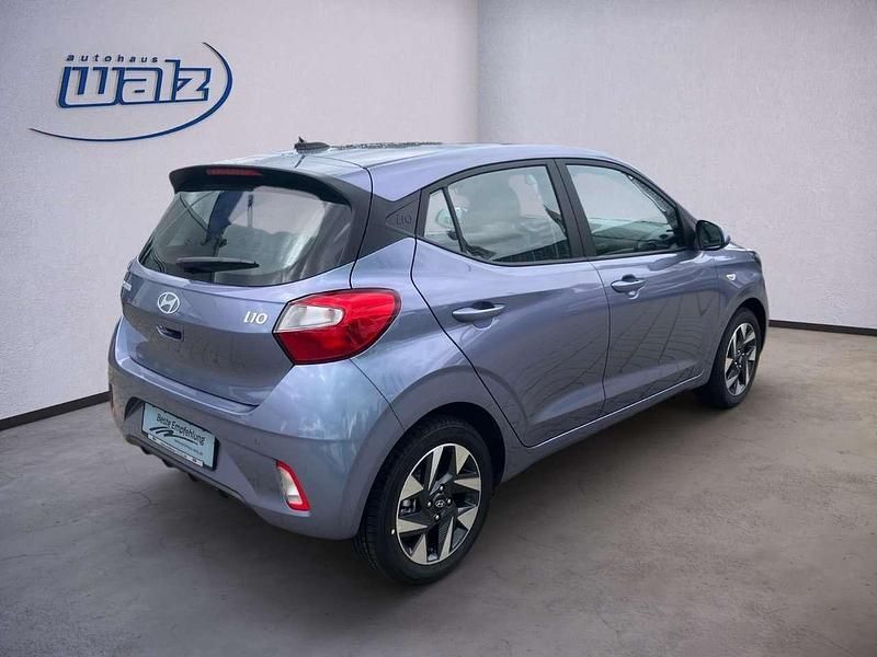 Gebraucht Hyundai i10 Comfort 63 PS (46 kW) 2025 Metabluemetallic Kleinwagen
