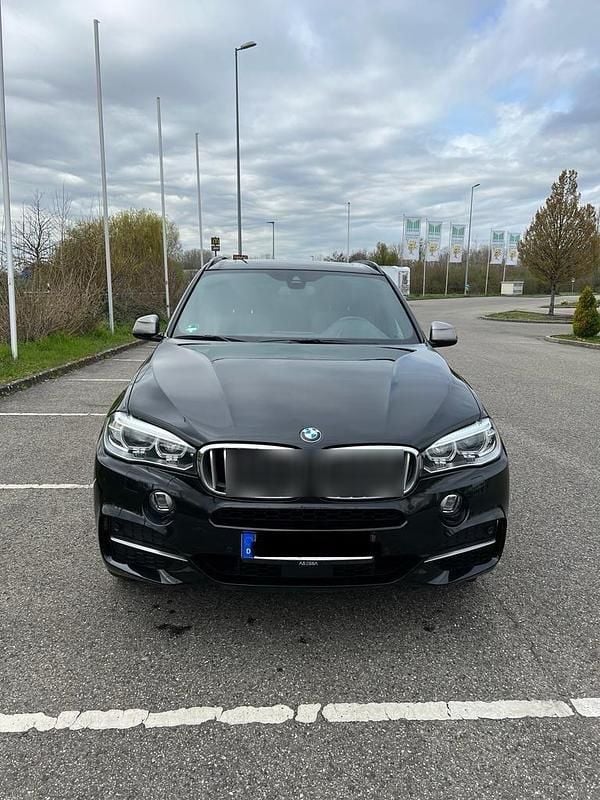 Schwarz Gebraucht 2014 BMW X5 M50 Performance SUV | 26.490 € (Fairer Preis) - Bild 1/4