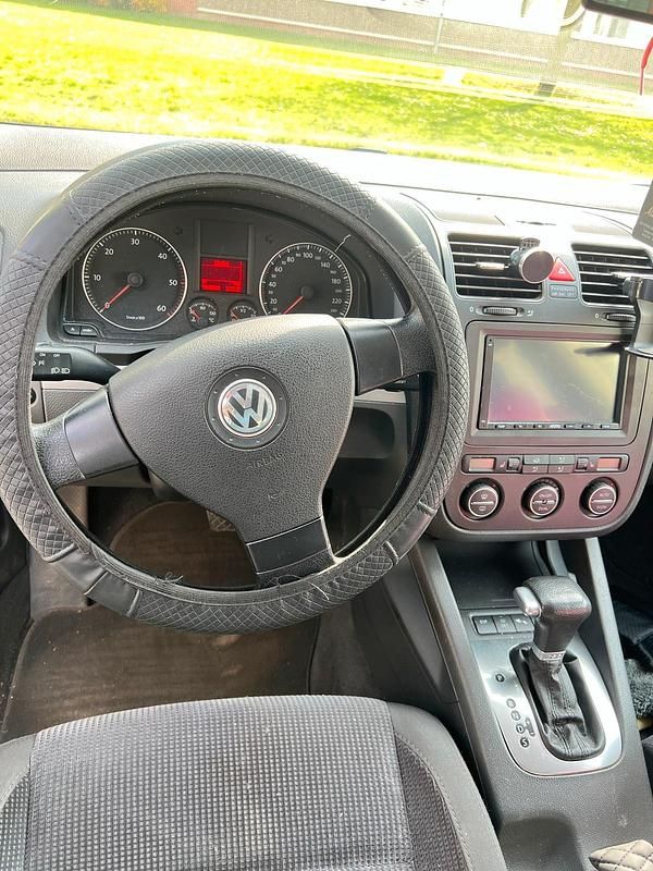 Gebraucht VW Jetta 150 PS (110 kW) 2006 Schwarz Limousine