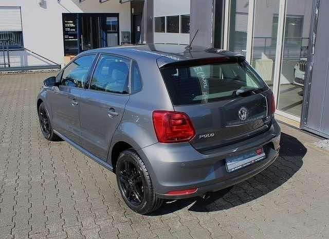 Gebraucht VW Polo Comfortline 90 PS (66 kW) 2017 Grau Limousine