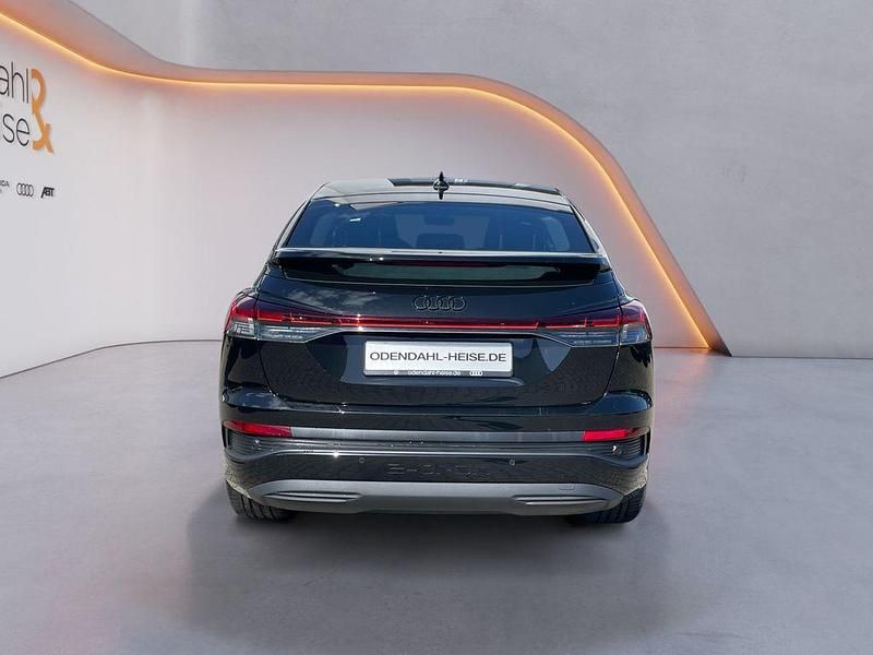 Gebraucht Audi Q4 Sportback e-tron Advanced 150 kW (204 PS) 2022 Mythosschwarz metallic SUV