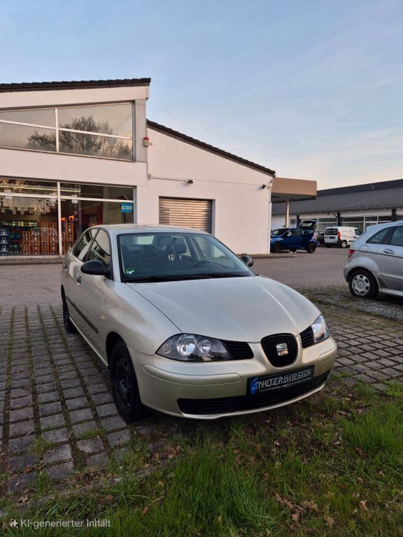 Gold Gebraucht 2006 Seat Cordoba Stylance Limousine | 600 € (Fairer Preis) - Bild 1/4