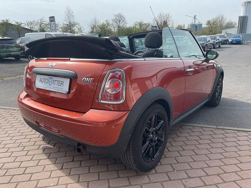 Gebraucht Mini One Cabriolet 98 PS (72 kW) 2015 Orange Cabrio