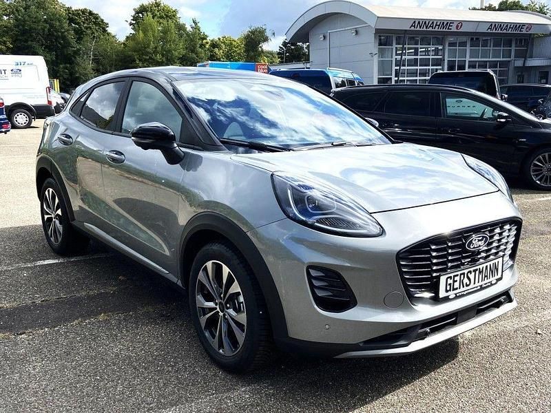 Neu Ford Puma Titanium 125 PS (91 kW) 2025 Solar silver metallic SUV