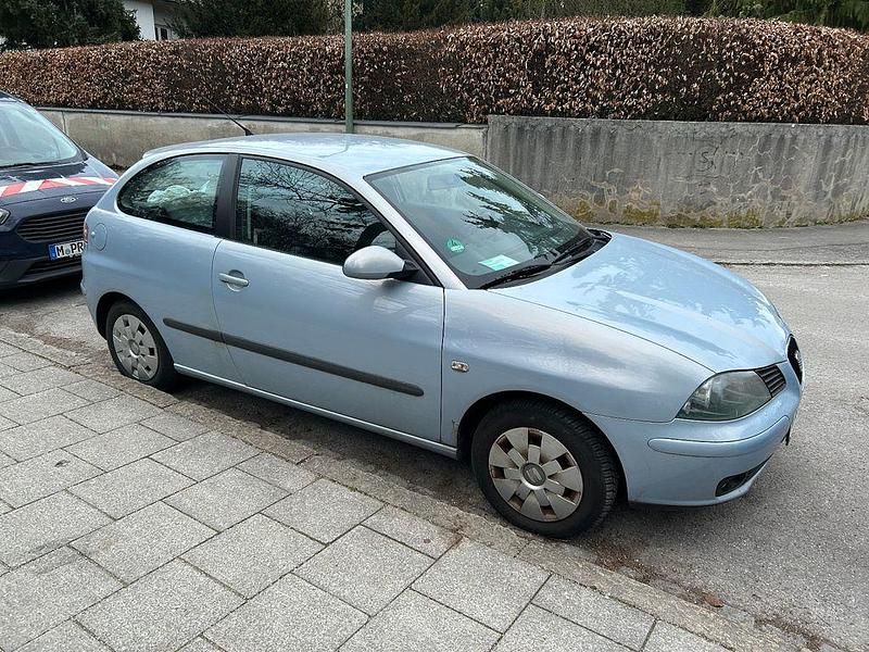 Gebraucht Seat Ibiza 75 PS (55 kW) 2006 Blau Kleinwagen