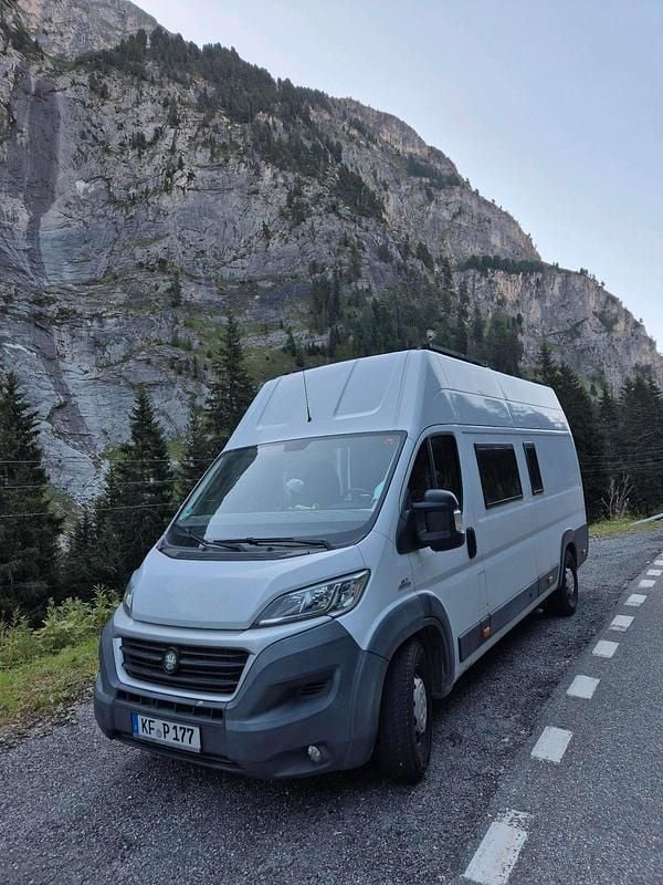 Weiß Gebraucht 2016 Fiat Ducato Van | 39.999 € - Bild 1/4