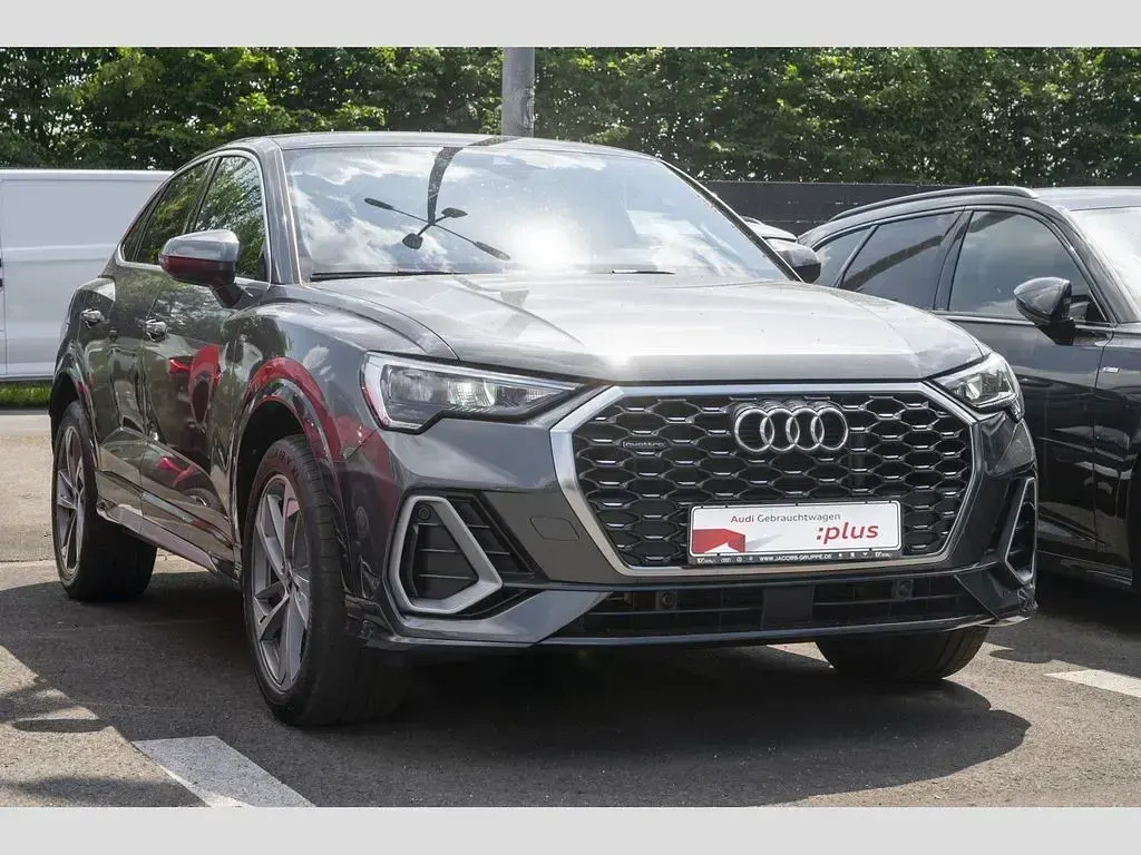 Gebraucht Audi Q3 Sportback S-Line 190 PS (139 kW) 2023 Grau SUV