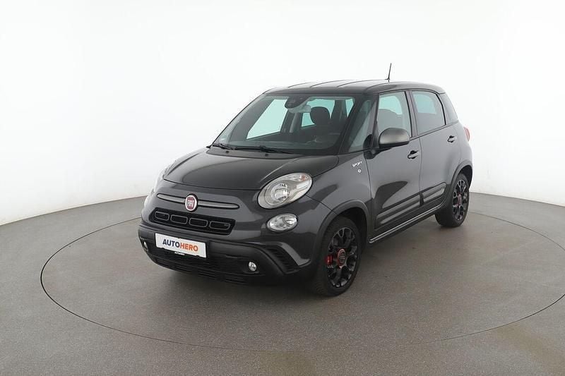 Grau Gebraucht 2020 Fiat 500L Sport Van / Kleinbus | 14.240 € (Fairer Preis) - Bild 1/4