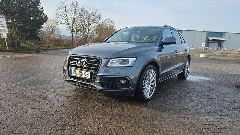 Gebraucht Audi SQ5 Competition 326 PS (239 kW) 2015 Grau SUV