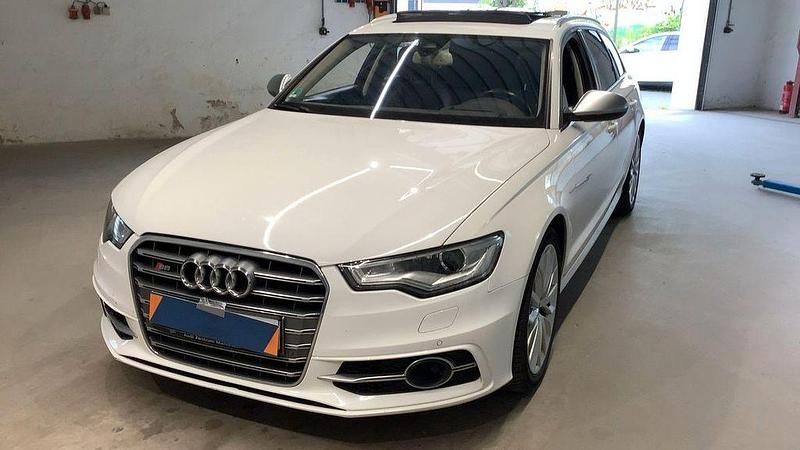Ibisweiss Gebraucht 2013 Audi S6 Sport Kombi | 26.990 € (Fairer Preis) - Bild 1/4