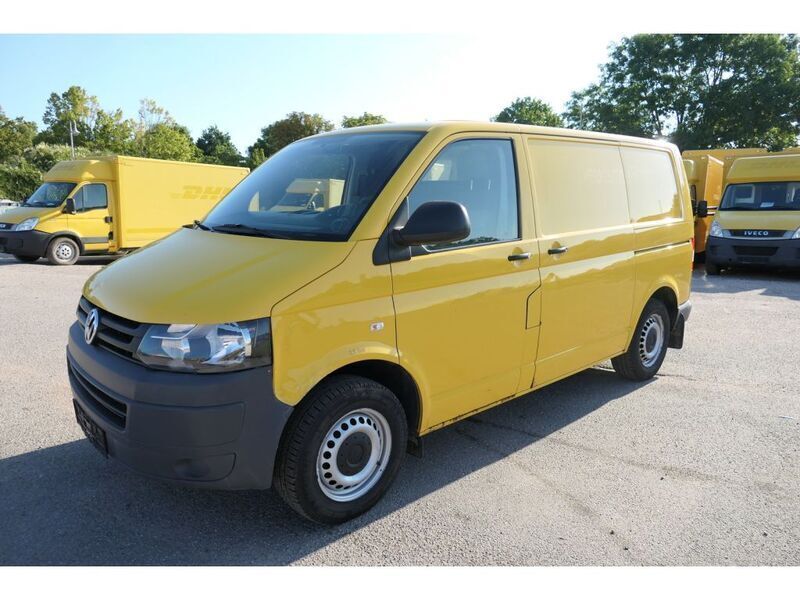 Gebraucht VW T5 84 PS (61 kW) 2011 Ginstergelb r1032 Van