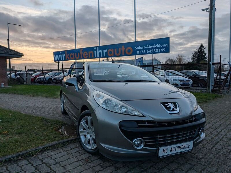 Grau Gebraucht 2008 Peugeot 207 CC Sport Cabrio | 2.999 € (Fairer Preis) - Bild 1/4