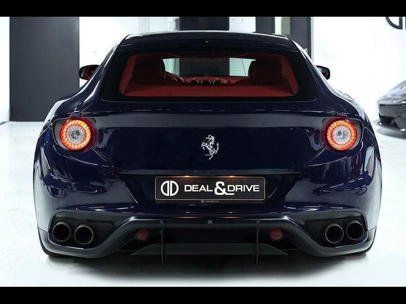 Gebraucht Ferrari FF 661 PS (486 kW) 2015 Blau Kombi