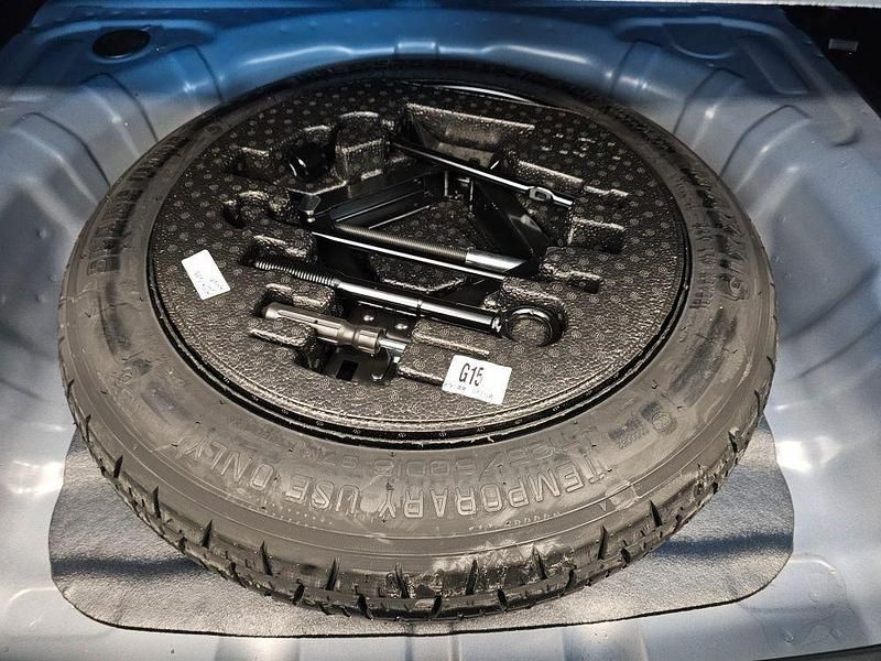 Neu Kia XCeed 140 PS (102 kW) 2025 Grün SUV