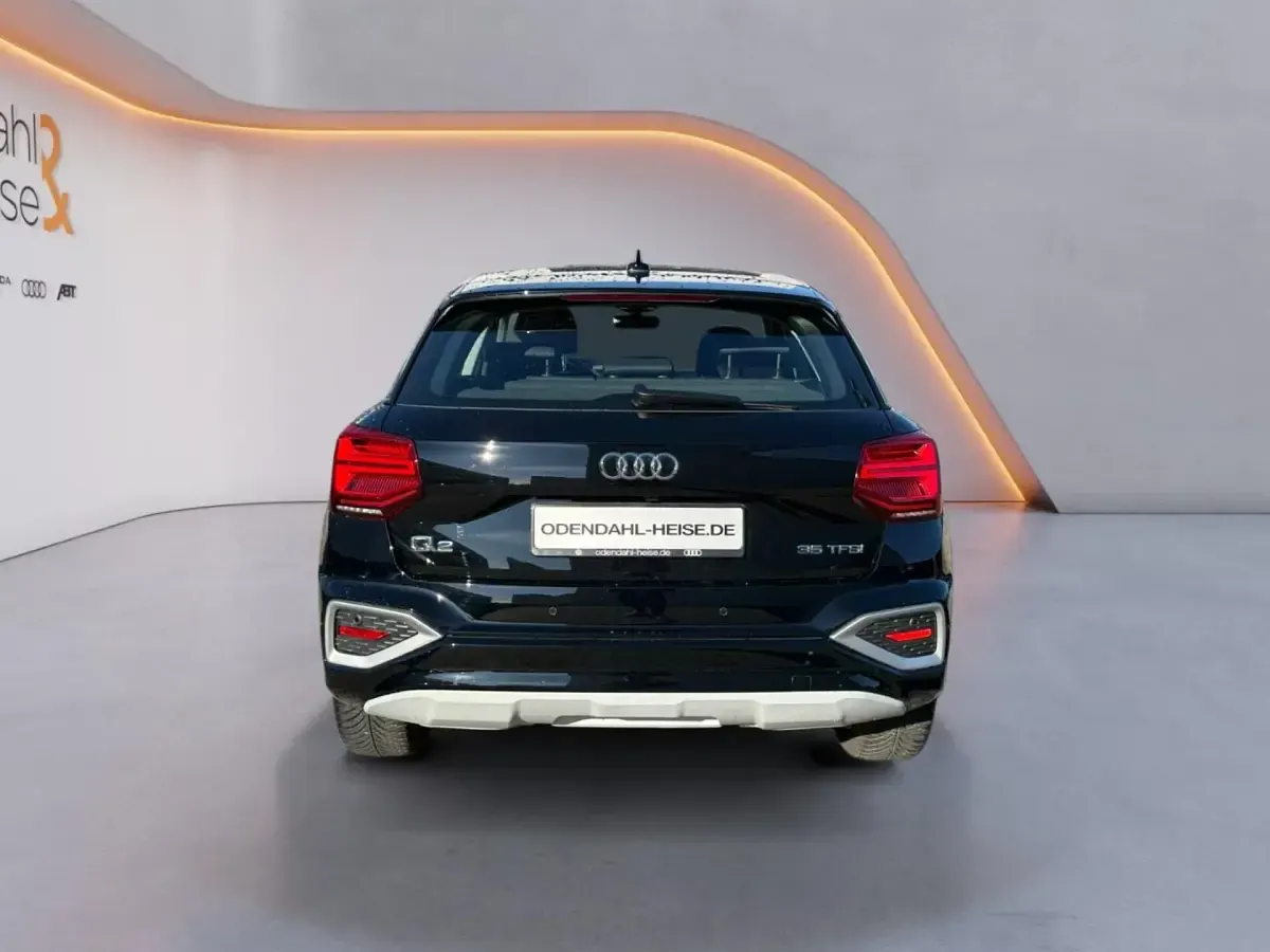 Gebraucht Audi Q2 Advanced Plus 150 PS (110 kW) 2025 Schwarz SUV
