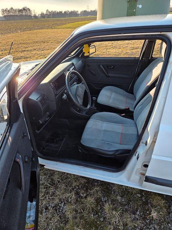 Gebraucht VW Golf II 55 PS (40 kW) 1990 Weiß Kleinwagen