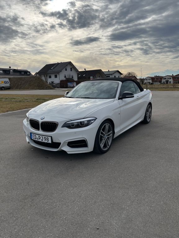 Weiß Gebraucht 2019 BMW M240 M Sport Cabrio | 32.000 € (Guter Preis) - Bild 1/4