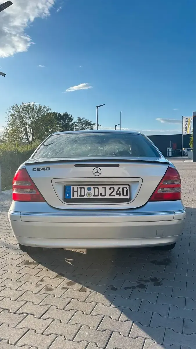 Gebraucht Mercedes C240 170 PS (125 kW) 2000 Silber Limousine
