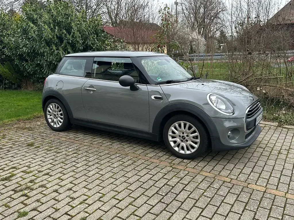 Gebraucht Mini ONE 102 PS (75 kW) 2015 Grau Kleinwagen
