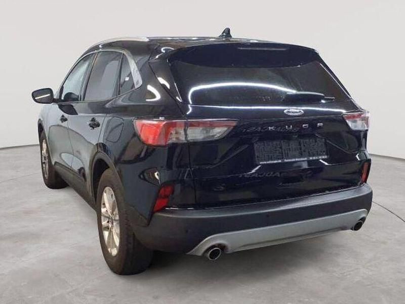 Gebraucht Ford Kuga Titanium 120 PS (88 kW) 2023 Agate black metallic SUV