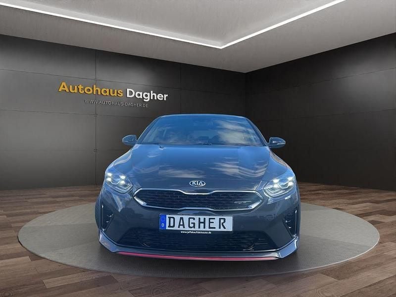 Grau Gebraucht 2019 Kia ProCeed GT GT Kleinwagen | 19.450 € (Fairer Preis) - Bild 1/4