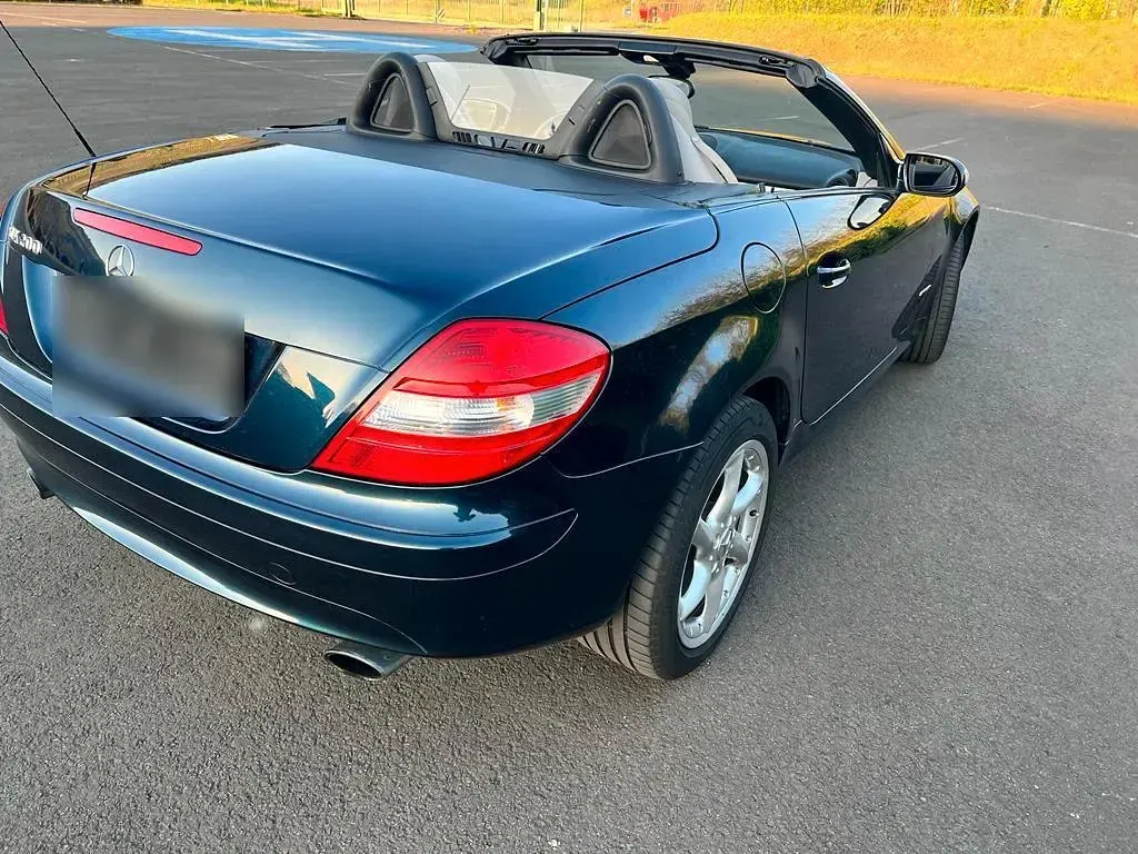 Gebraucht Mercedes SLK200 160 PS (117 kW) 2006 Blau Cabrio