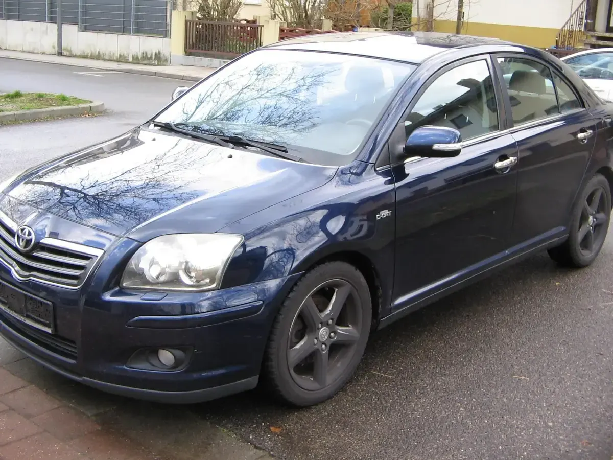 Gebraucht Toyota Avensis Executive 170 PS (125 kW) 2007 Blau Limousine