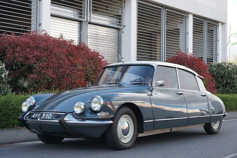 Gebraucht Citroën DS 84 PS (61 kW) 1967 Grau Limousine
