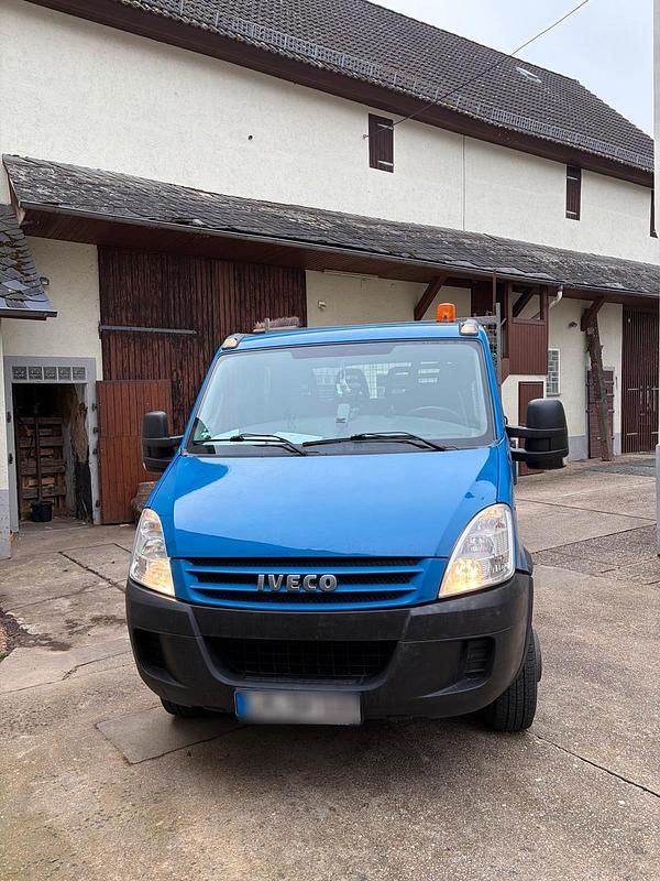 Gebraucht Iveco Daily 180 PS (132 kW) 2008 Blau Limousine