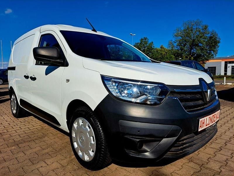 Gebraucht Renault Express 102 PS (75 kW) 2022 Weiß Van / Kleinbus