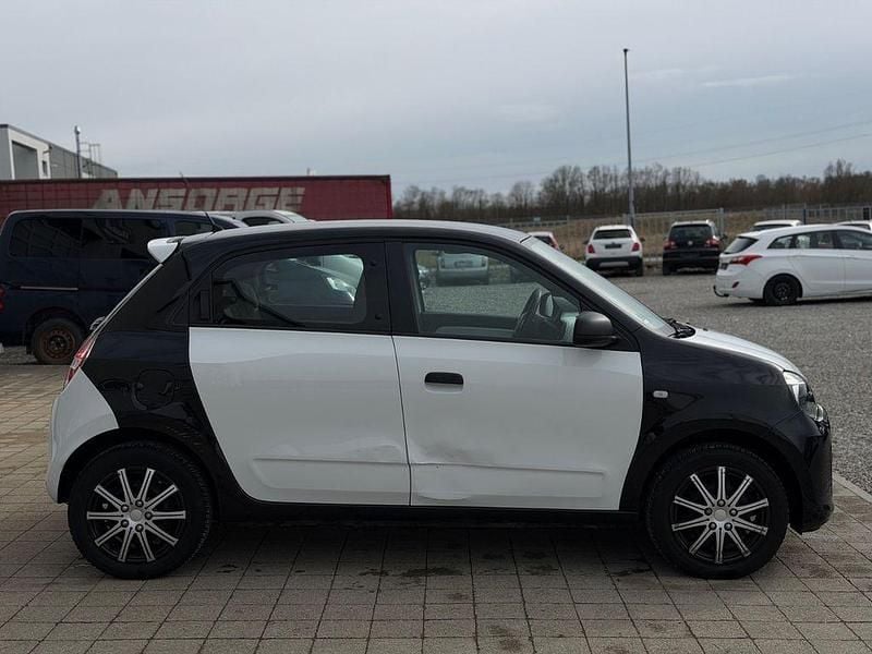 Gebraucht Renault Twingo Dynamique 71 PS (52 kW) 2016 Schwarz Kleinwagen