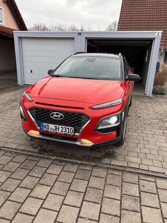 Orange Gebraucht 2020 Hyundai Kona Premium SUV | 19.900 € (Fairer Preis) - Bild 1/4