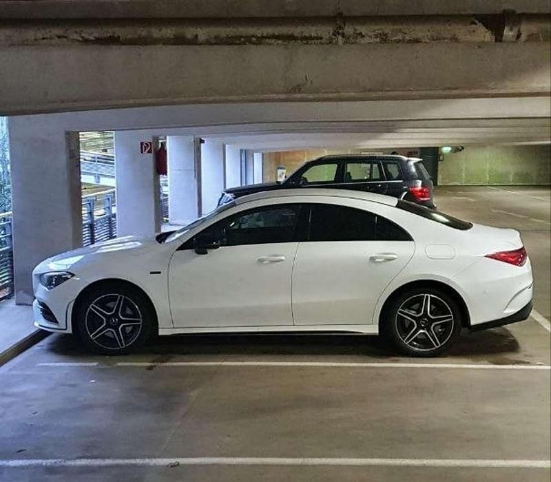 Gebraucht Mercedes CLA250 160 PS (117 kW) 2020 Weiß Limousine