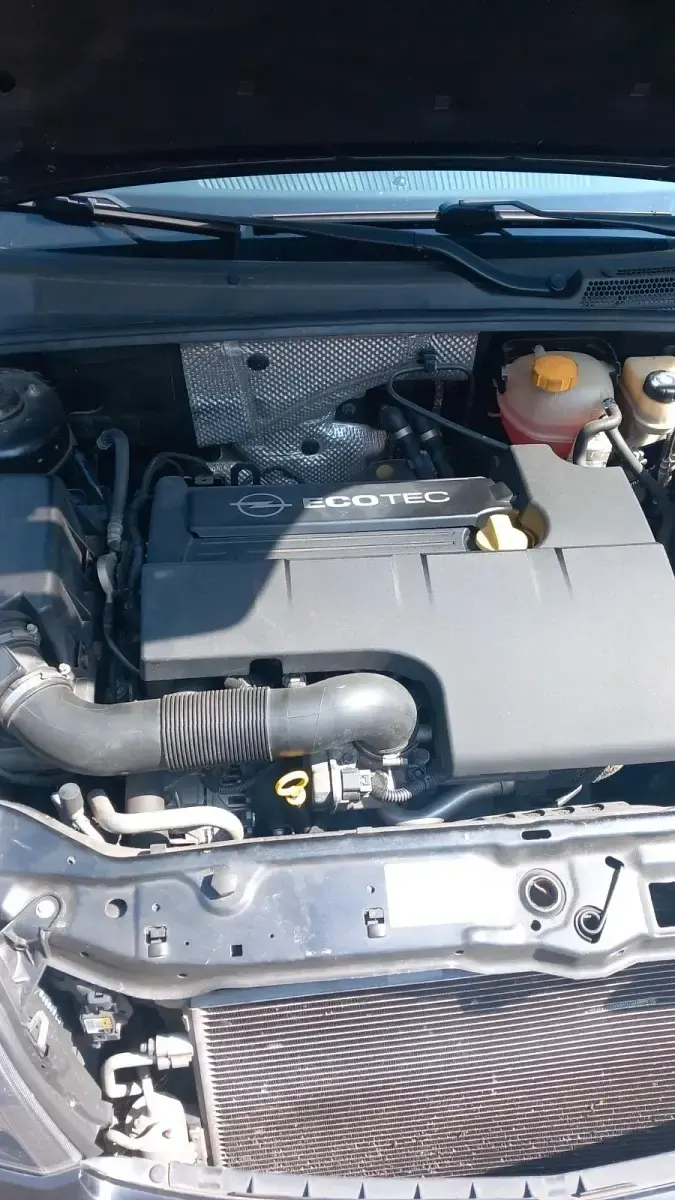 Gebraucht Opel Vectra 152 PS (111 kW) 2005 Schwarz Limousine