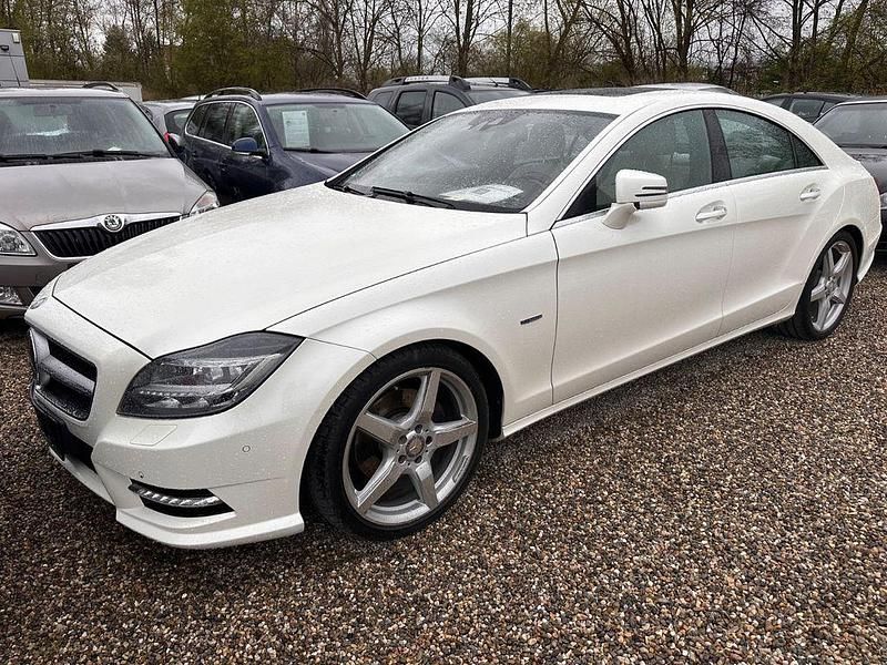 Gebraucht Mercedes CLS350 265 PS (194 kW) 2012 Weiß Limousine