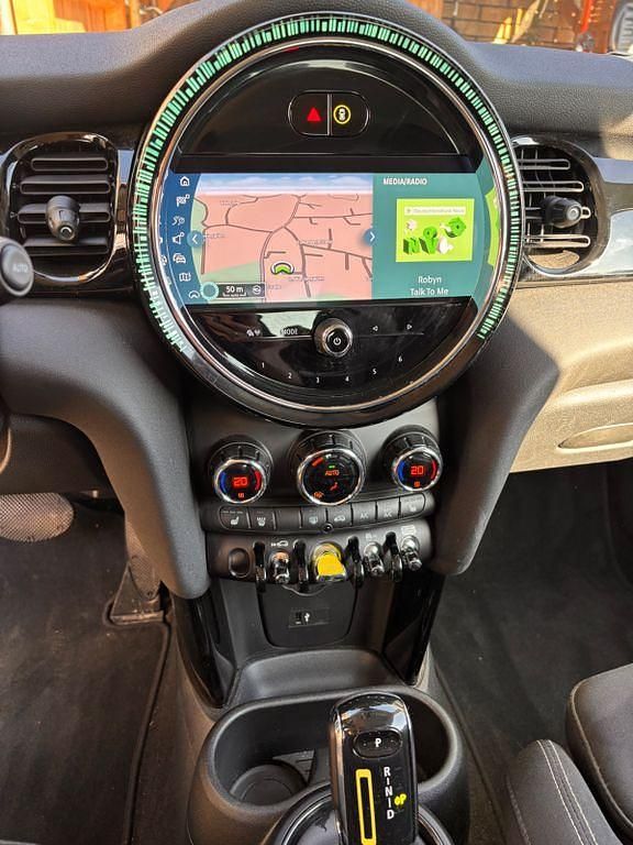 Gebraucht Mini Cooper SE Essential 135 kW (184 PS) 2022 Kleinwagen