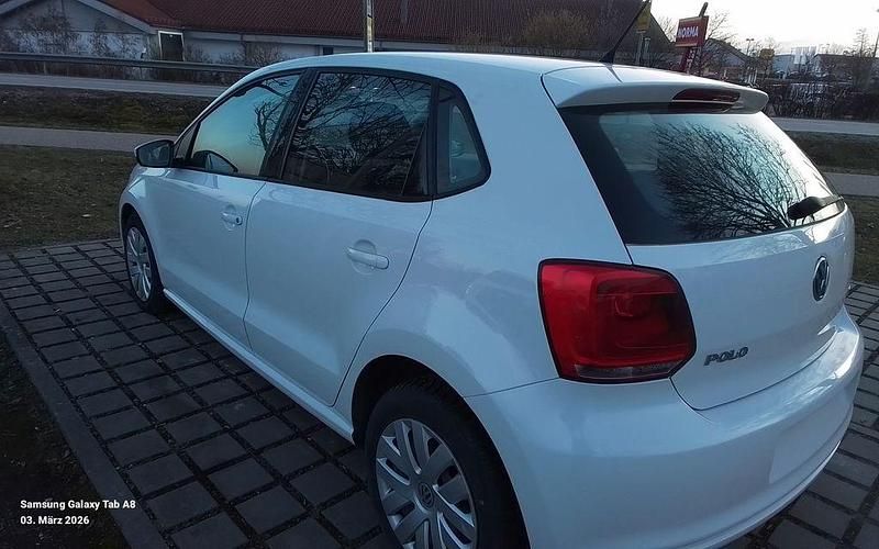 Gebraucht VW Polo Comfortline 75 PS (55 kW) 2011 Weiß Kleinwagen