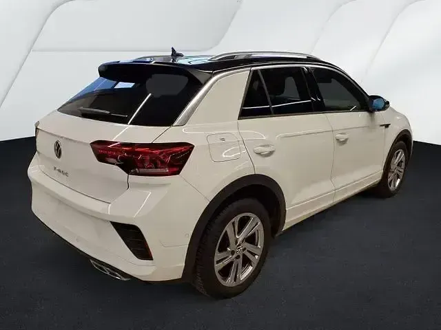 Używany VW T-Roc R-line 150 KM (110 kW) 2025 Biały SUV